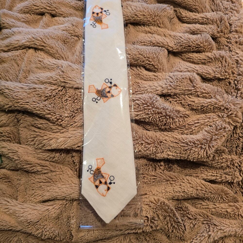 Men’s 100% Pure Linen White Tie embroidered tie Positano Italian Fish theme New